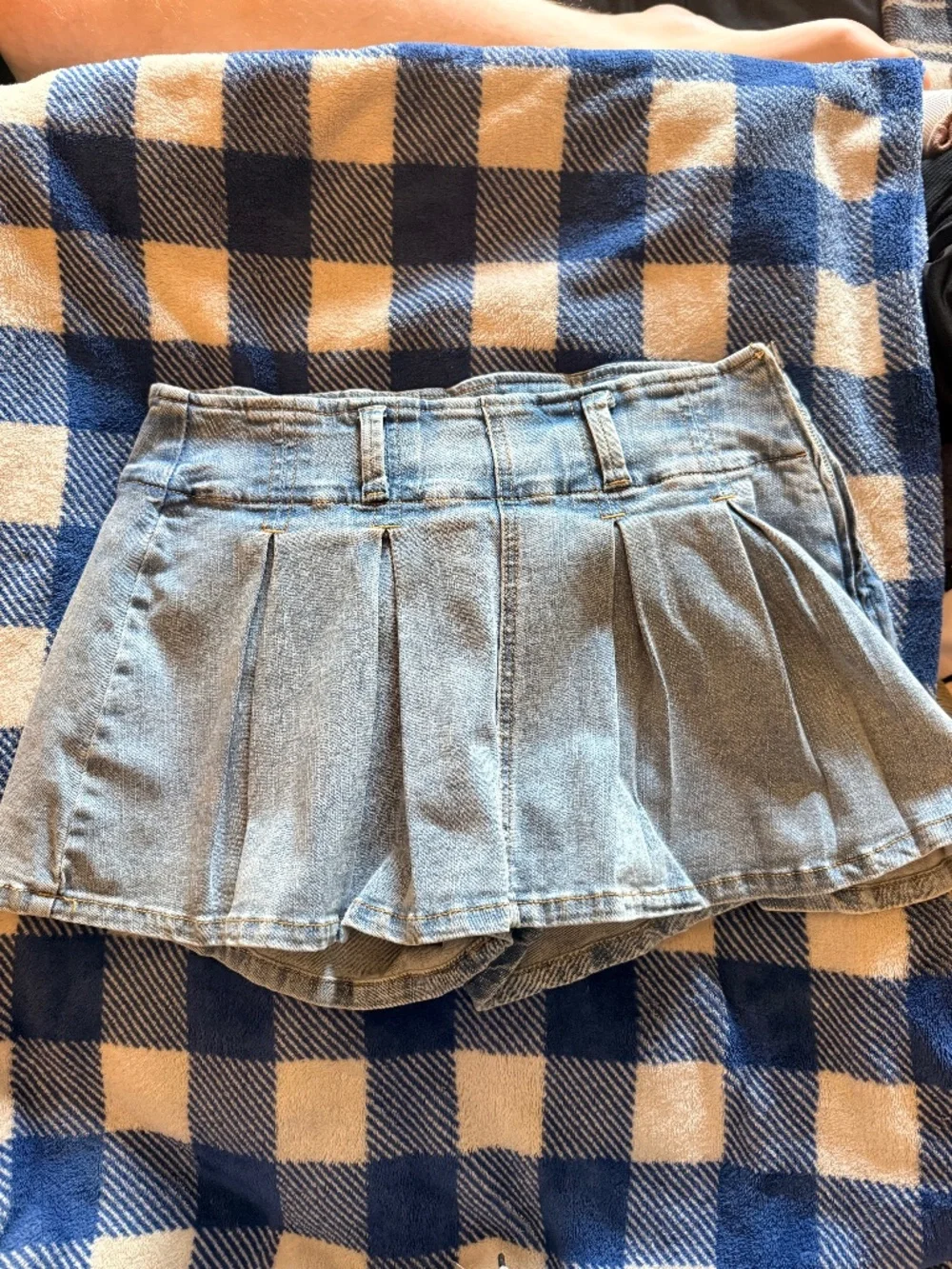 Jean Skort